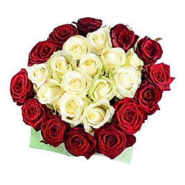 Cam Vazoda 25'li Kırmızı ve Beyaz Gül